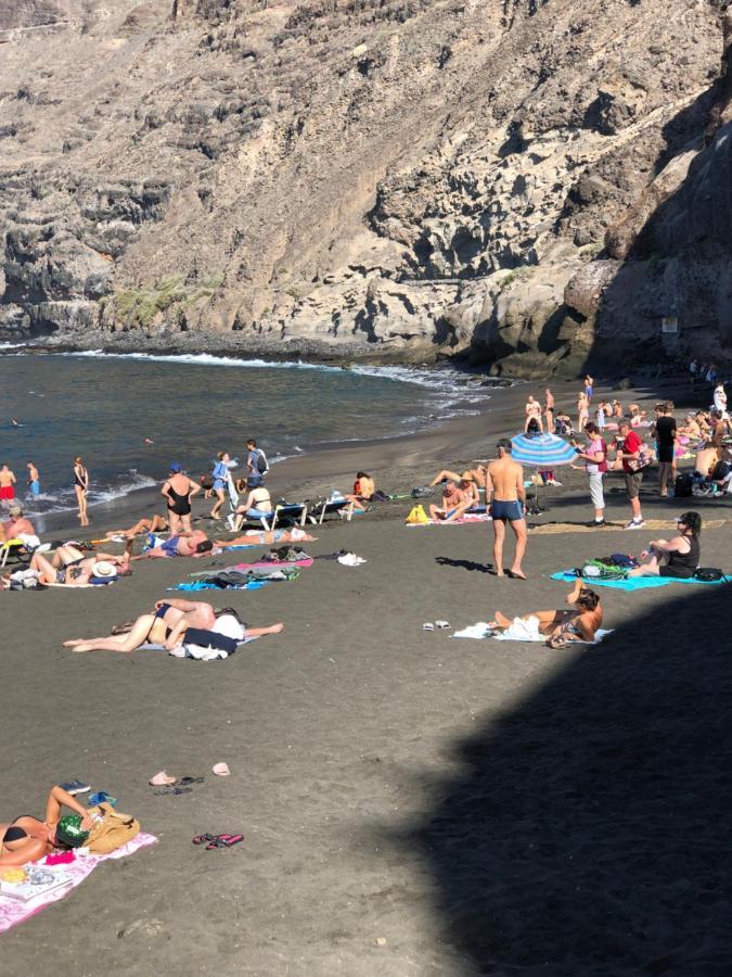 شقة Penthouse De Roca In Poblado Marinero Acantilado de los Gigantes المظهر الخارجي الصورة