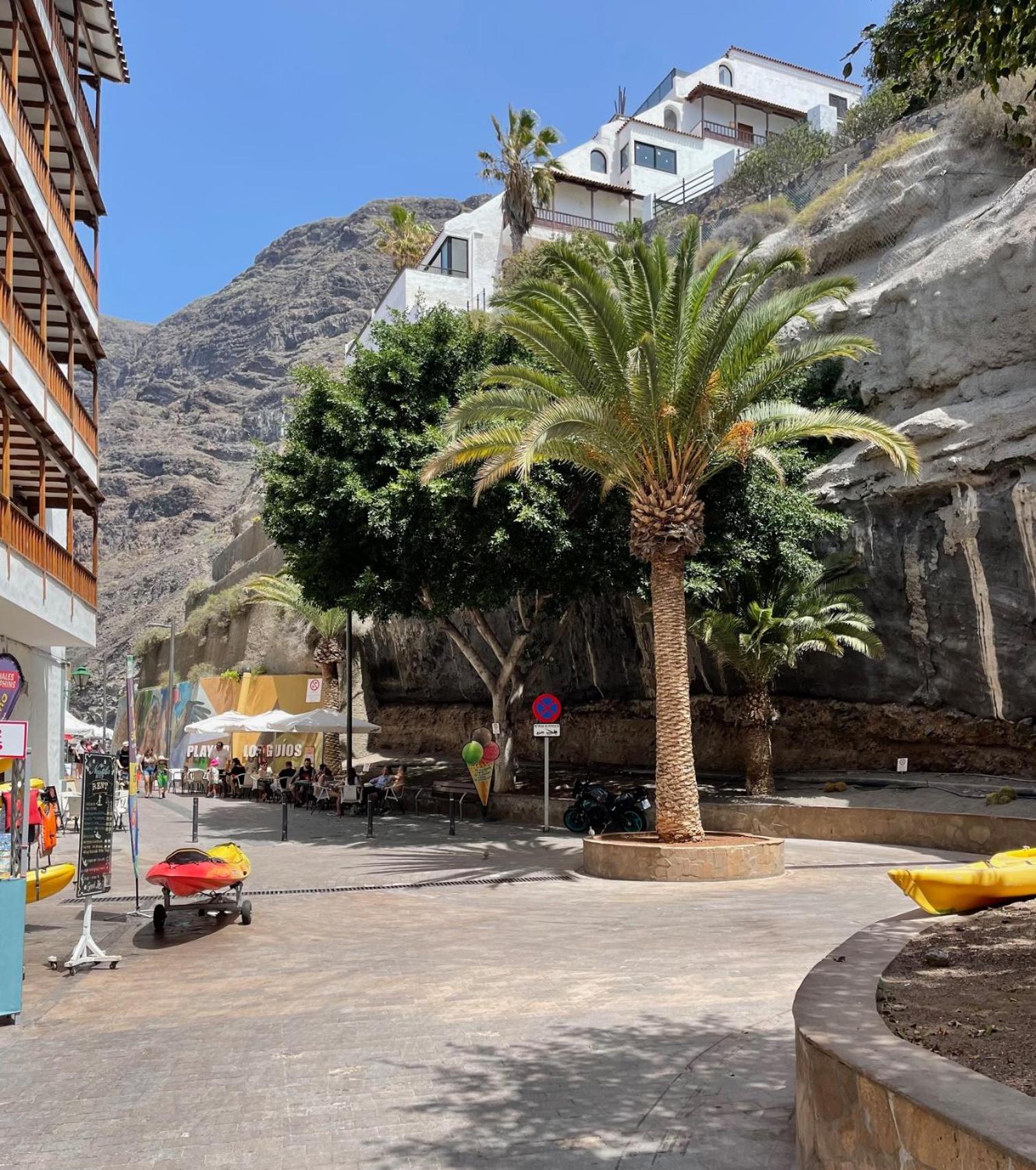 شقة Penthouse De Roca In Poblado Marinero Acantilado de los Gigantes المظهر الخارجي الصورة